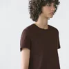 100% βαμβακερό T-shirt με λεπτομέρεια ραφής 100% βαμβακερό T-shirt με λεπτομέρεια ραφής