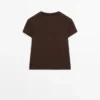 100% βαμβακερό T-shirt με λεπτομέρεια ραφής 100% βαμβακερό T-shirt με λεπτομέρεια ραφής