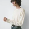 Ελαφρύ T-shirt από μείγμα μαλλιού και λινού Ελαφρύ T-shirt από μείγμα μαλλιού και λινού