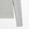 Μακρυμάνικο T-shirt με λεπτομέρειες σε στίγματα Μακρυμάνικο T-shirt με λεπτομέρειες σε στίγματα