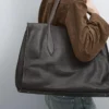 Μεγάλη τσάντα tote από δέρμα Nappa με το λογότυπο Md Μεγάλη τσάντα tote από δέρμα Nappa με το λογότυπο Md