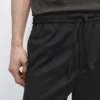 Παντελόνια από μαλλί με χαλαρή εφαρμογή Παντελόνια από μαλλί με χαλαρή εφαρμογή