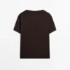 Ρευστό T-shirt με V-neck Ρευστό T-shirt με V-neck