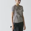 Ριγέ διπλό στρώμα T-shirt με κοντά μανίκια