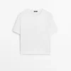 T-shirts με κανονική εφαρμογή και κοντά μανίκια