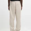 Total Look Λινό παντελόνι με λεπτομέρεια στη μέση Total Look Λινό παντελόνι με λεπτομέρεια στη μέση