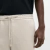 Total Look Λινό παντελόνι με λεπτομέρεια στη μέση Total Look Λινό παντελόνι με λεπτομέρεια στη μέση