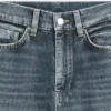 Τζιν με ψηλή μέση και boot-cut Τζιν με ψηλή μέση και boot-cut